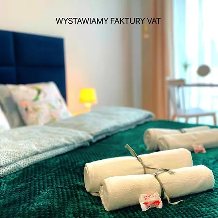 Premium - Evergreen - Self Check-in - Parking Apartament *
